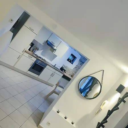 L De L Entre Potes-boho Chic Holiday home Maffle